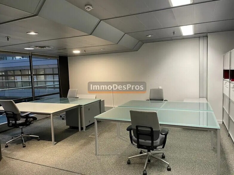Bureau dans Lille à louer - Photo intérieure – Image 2 sur 5