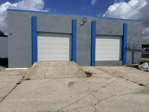 5401 Sligh Ave, Tampa, FL à louer Photo intérieure– Image 2 sur 19