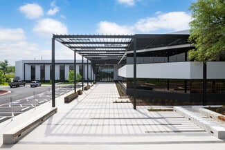 Plus de détails pour 14231 Tandem Blvd, Austin, TX - Bureau à vendre