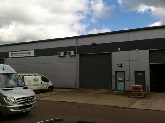 Smeaton Clos, Aylesbury à vendre - Photo de l’immeuble – Image 3 sur 4