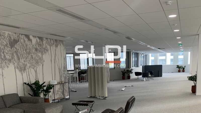4 Rue Maurice Flandin, Vaulx-en-Velin à louer - Photo de l’immeuble – Image 2 sur 12