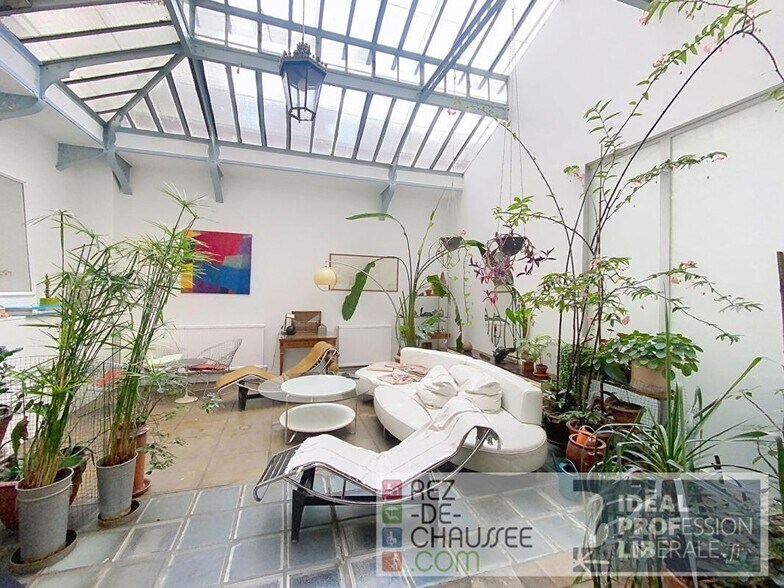 Bureau dans Paris à vendre - Photo de l’immeuble – Image 2 sur 9