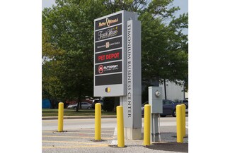 Plus de détails pour 2125-2249 Greenspring Dr, Timonium, MD - Industriel/Logistique à louer