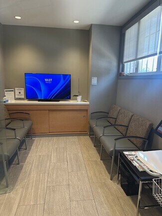 Plus de détails pour 18 Studio Arcade, Bronxville, NY - Bureau à louer