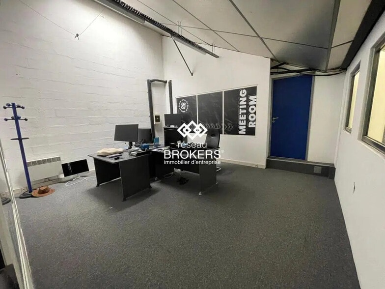 Bureau dans Nanterre à louer - Photo intérieure – Image 3 sur 5