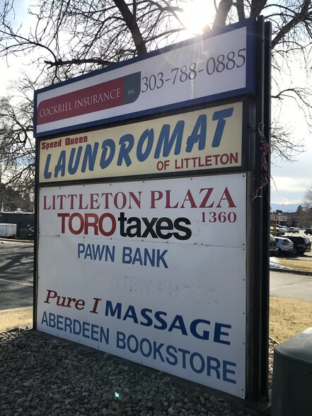 1360 W Littleton Blvd, Littleton, CO à louer - Photo de l’immeuble – Image 3 sur 3