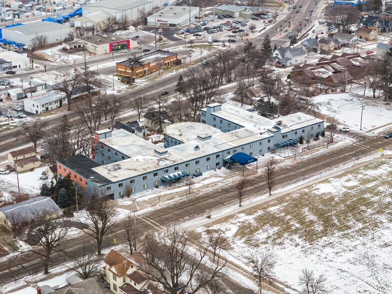 1412 W 4th St, Red Wing, MN à vendre - Photo de l’immeuble – Image 3 sur 15