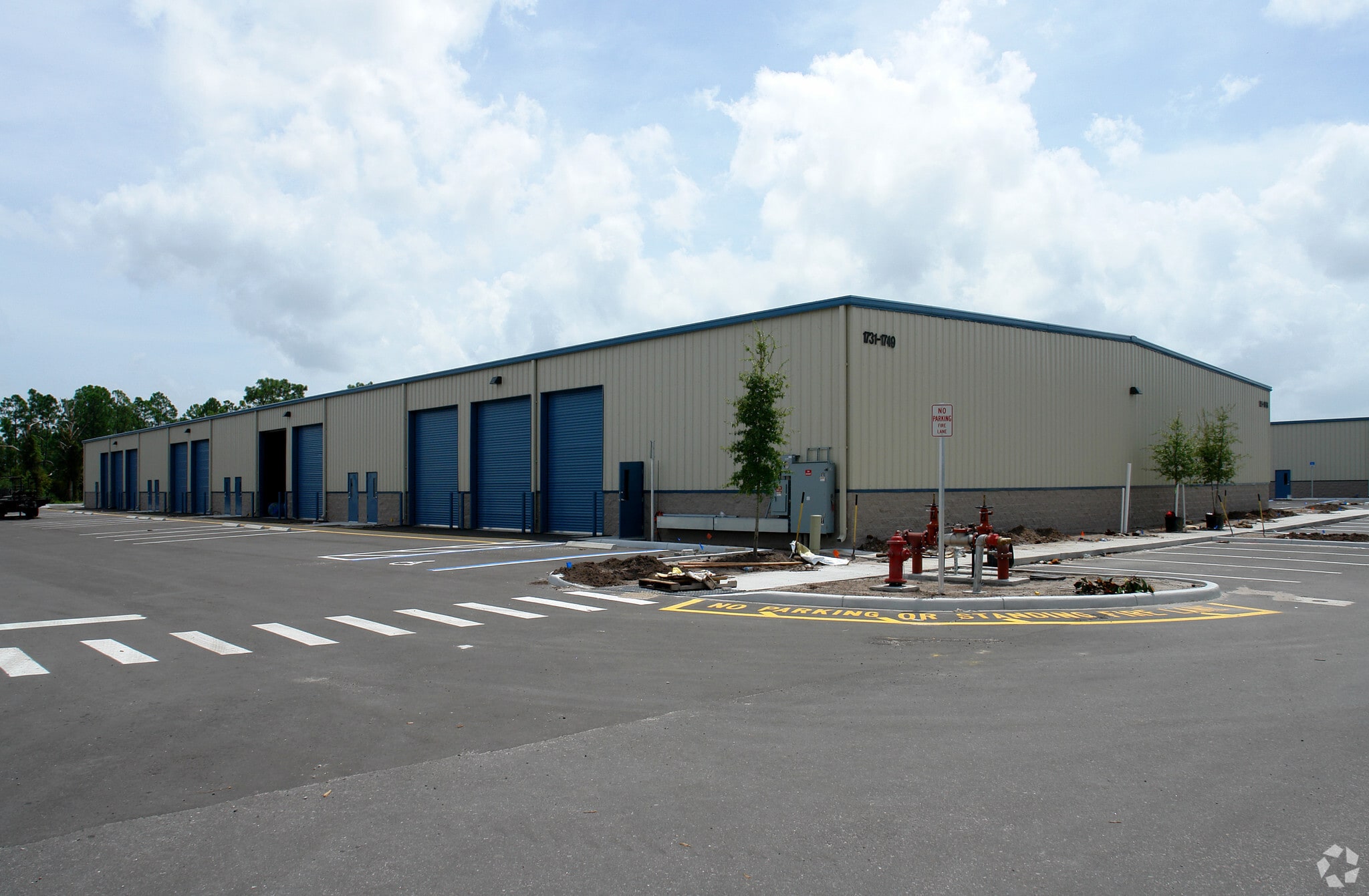 1731-1829 Business Center Ln, Kissimmee, FL à louer Photo principale– Image 1 sur 6