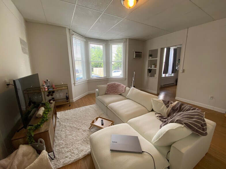 133 Cattell St, Easton, PA à vendre - Photo de l’immeuble – Image 2 sur 21