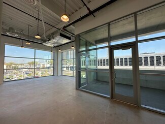 Plus de détails pour 4625-4635 Admiralty Way, Marina Del Rey, CA - Bureau, Local commercial à louer
