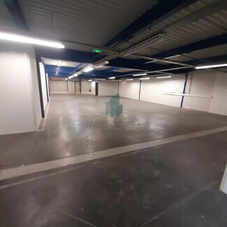Plus de détails pour Local d'activités à louer