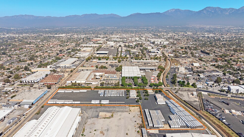 1408 E Franklin Ave, Pomona, CA à louer - Photo de l’immeuble – Image 1 sur 4