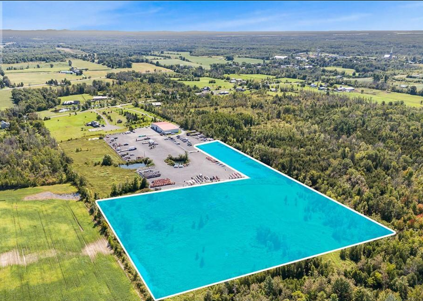 17535 Island Rd, Martintown, ON à louer - Photo de l’immeuble – Image 1 sur 5