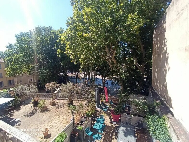 9 Rue Victor Leydet, Aix-en-Provence à louer - Photo de l’immeuble – Image 2 sur 6