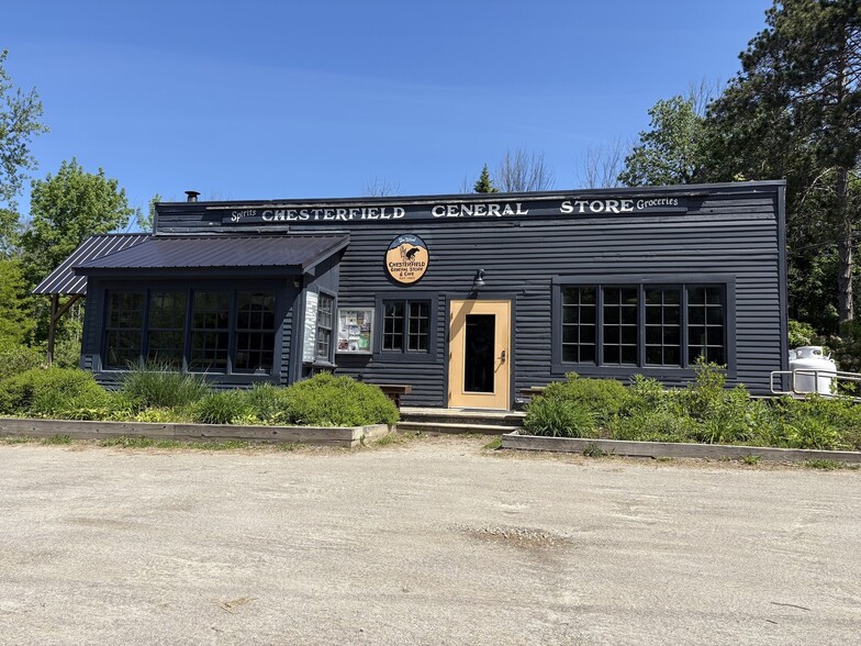 432 Main Rd, Chesterfield, MA à vendre - Photo principale – Image 1 sur 14