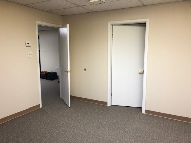 1100 Washington Ave, Carnegie, PA à louer Photo intérieure– Image 1 sur 8