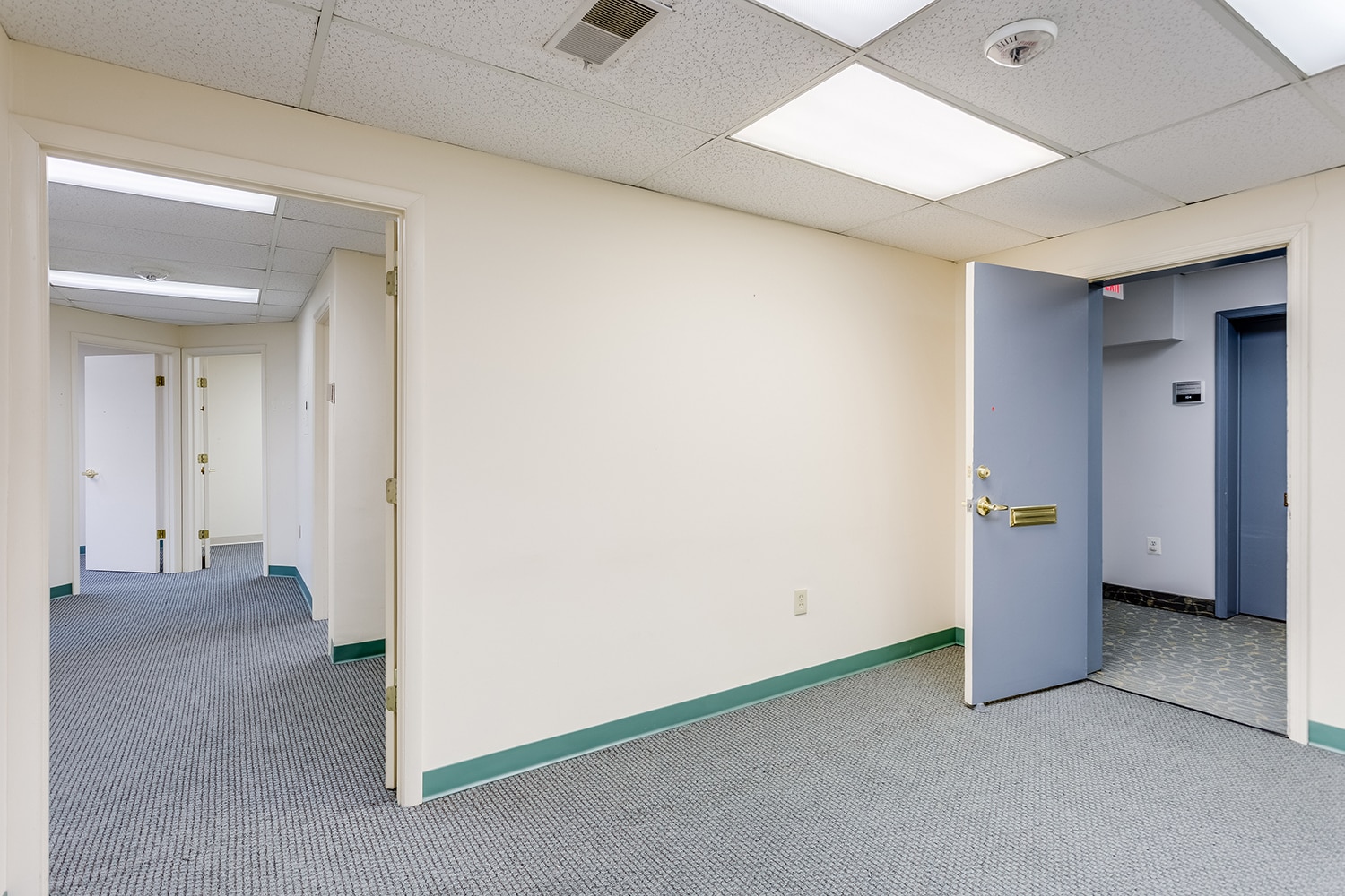 4701 Randolph Rd, Rockville, MD à louer Photo intérieure– Image 1 sur 10