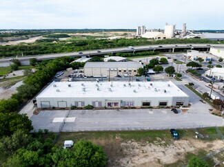Plus de détails pour 3503 Crosspoint, San Antonio, TX - Local d'activités à louer