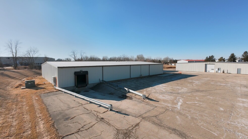 104 Clinton St, Horicon, WI à vendre - Vidéo sur l’annonce professionnelle – Image 2 sur 13