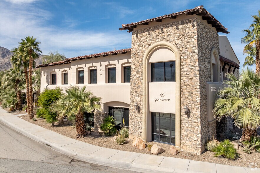 51625 Desert Club Dr, La Quinta, CA à louer - Photo de l’immeuble – Image 1 sur 10