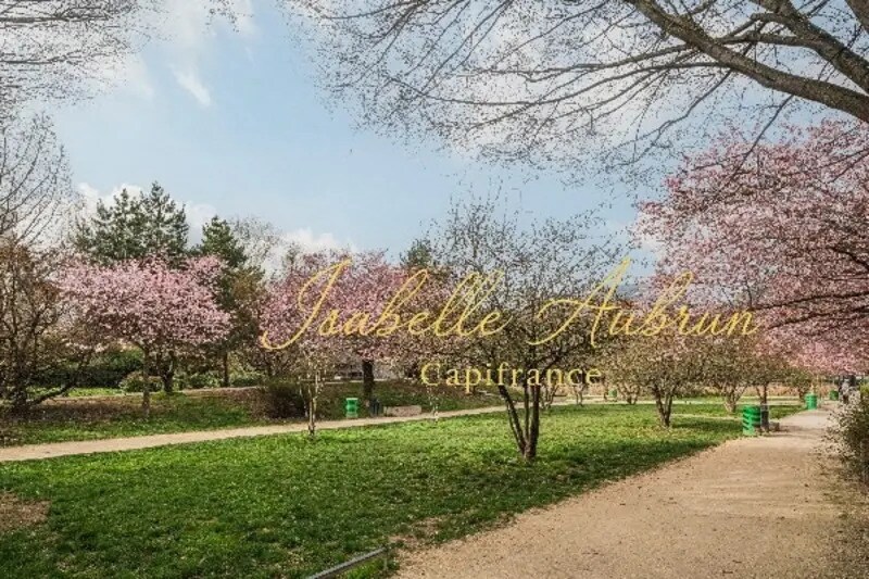 Local d'activités dans Grenoble à vendre Photo de l’immeuble– Image 1 sur 9