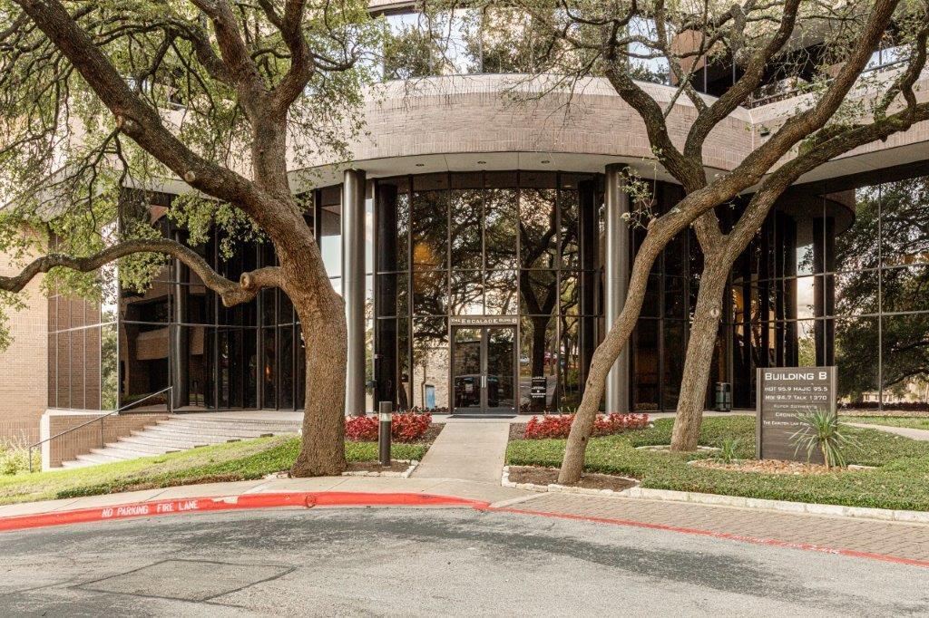 4301 Westbank Dr, Austin, TX à louer Photo de l’immeuble– Image 1 sur 9