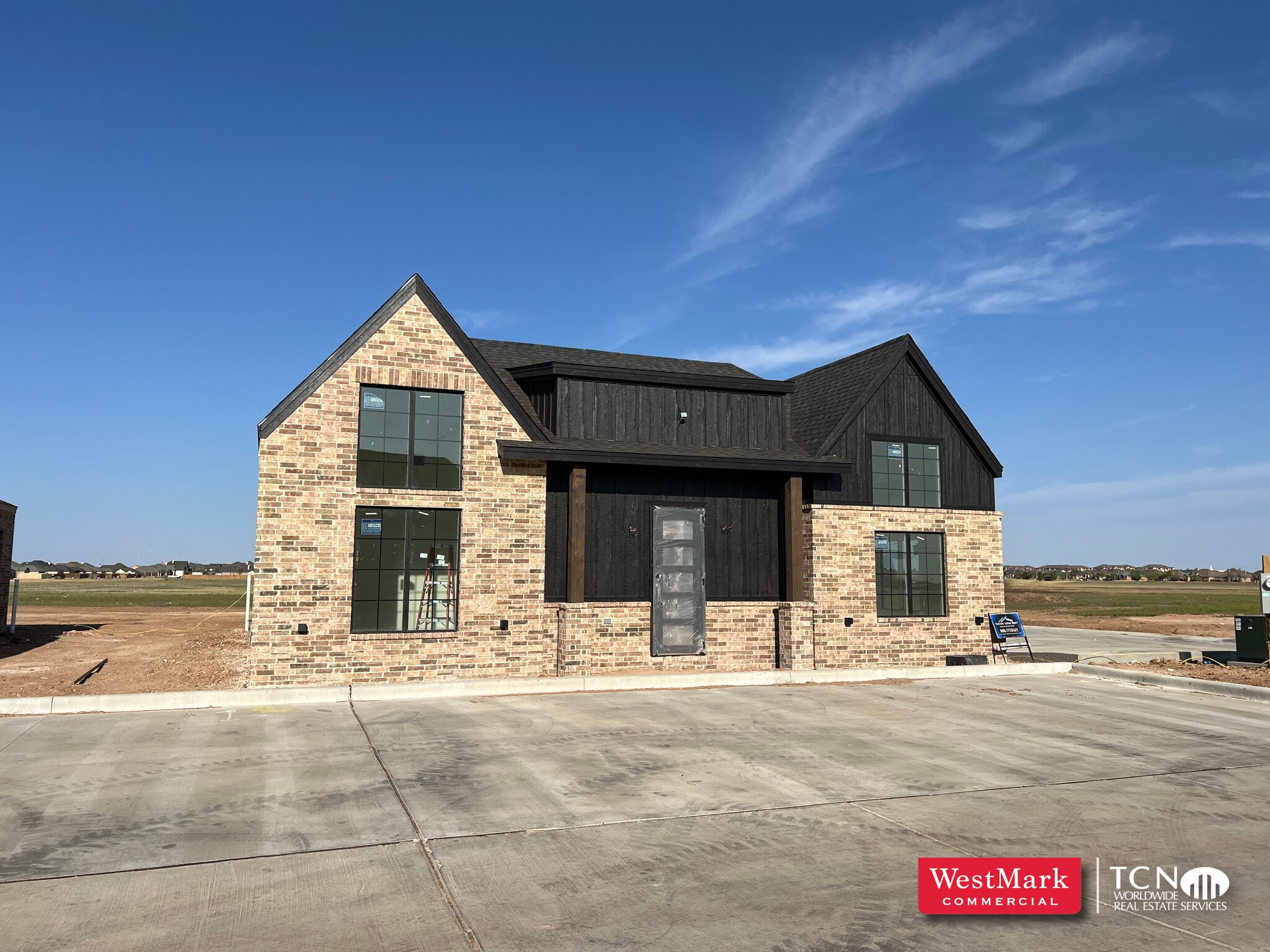 13916 Indiana Ave, Lubbock, TX à vendre Photo principale– Image 1 sur 11