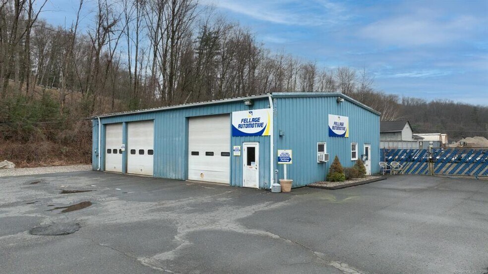 20 Ramp Rd, Canton, CT à vendre - Photo de l’immeuble – Image 3 sur 22