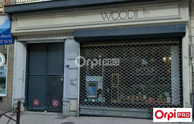 Plus de détails pour Local commercial à louer