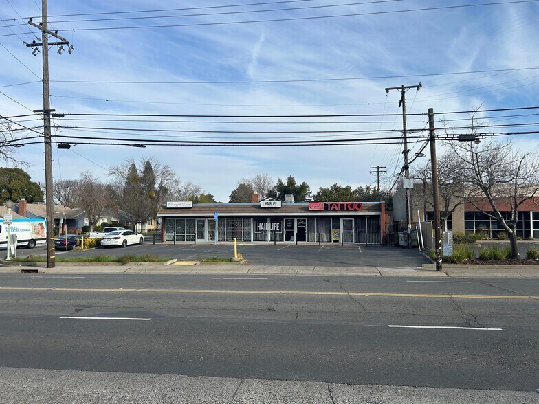 6305-6321 Folsom Blvd, Sacramento, CA à louer - Photo de l’immeuble – Image 2 sur 5