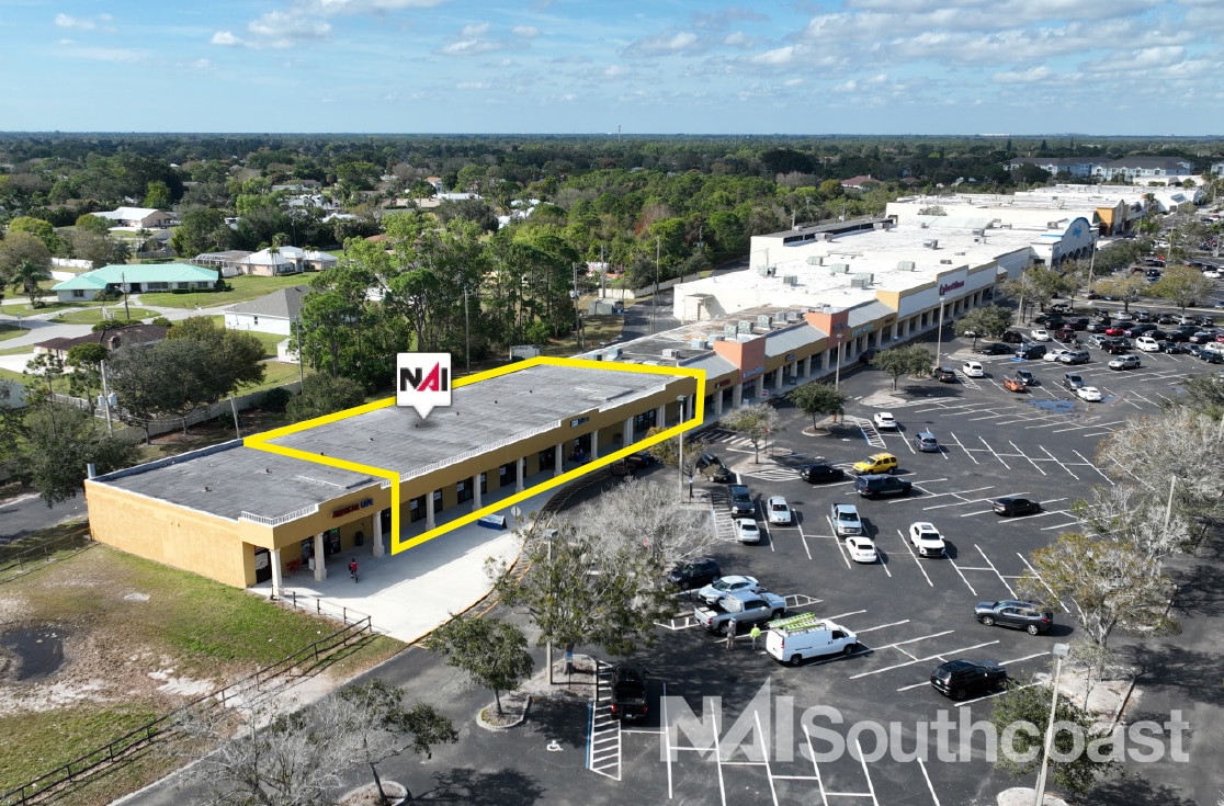 10063-10193 S US Highway 1, Port Saint Lucie, FL à louer Photo de l’immeuble– Image 1 sur 8