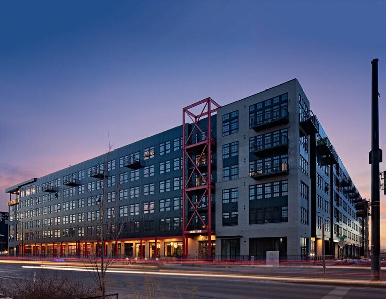 3299 Brighton Blvd, Denver, CO à louer - Photo de l’immeuble – Image 1 sur 8