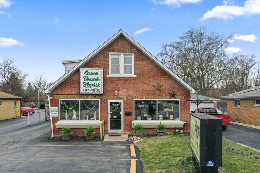 310 W Irving Park Rd, Wood Dale, IL à vendre - Photo de l’immeuble – Image 3 sur 51