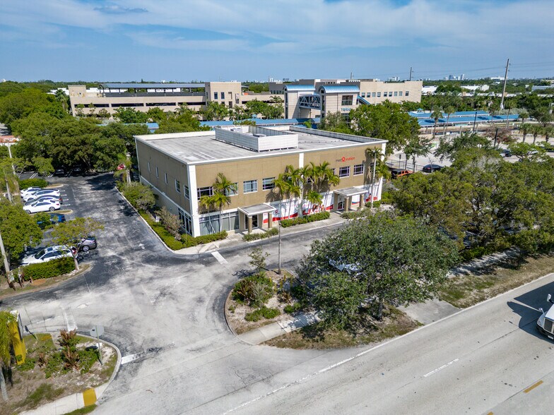 3400 N Andrews Avenue Ext, Pompano Beach, FL à vendre - Photo de l’immeuble – Image 2 sur 5