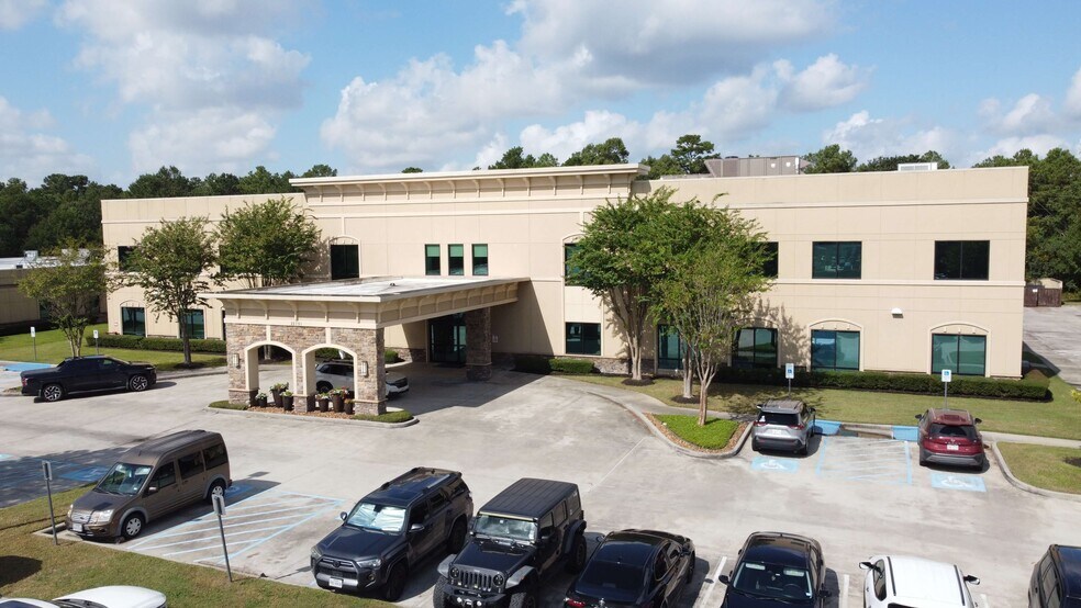 22751 Professional Dr, Kingwood, TX à louer - Photo de l’immeuble – Image 2 sur 12