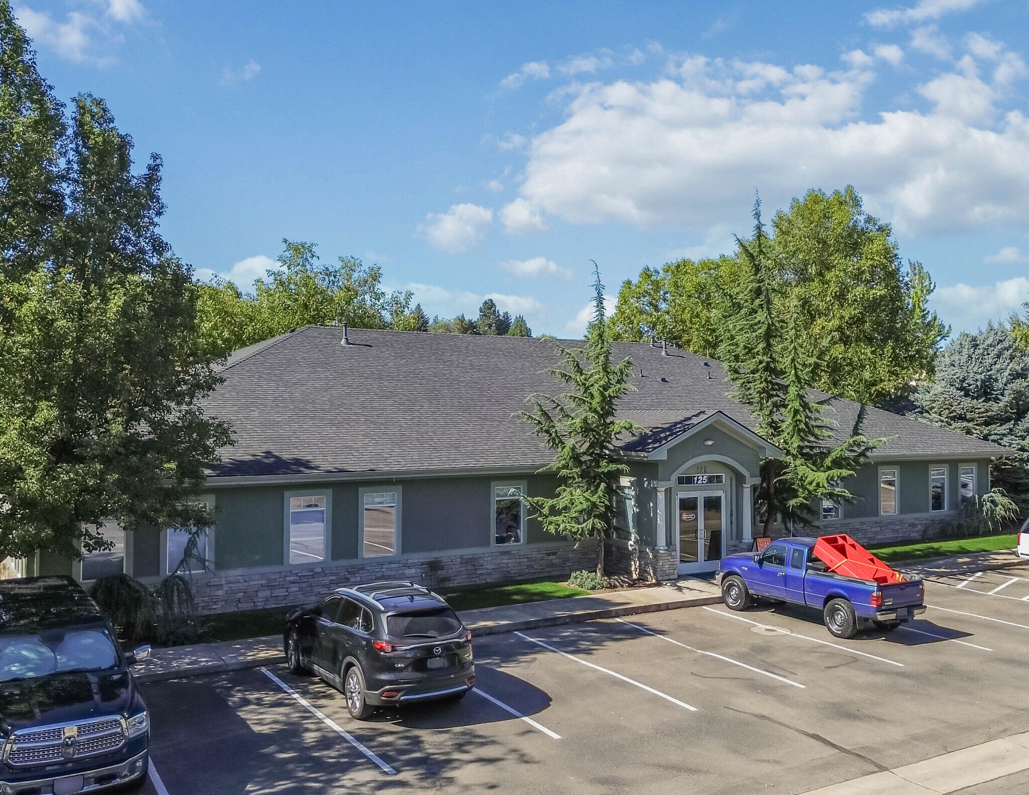 125 E 50th St, Garden City, ID à vendre Photo de l’immeuble– Image 1 sur 9
