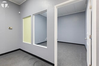9555 Folsom Blvd, Sacramento, CA à louer Photo intérieure– Image 2 sur 2