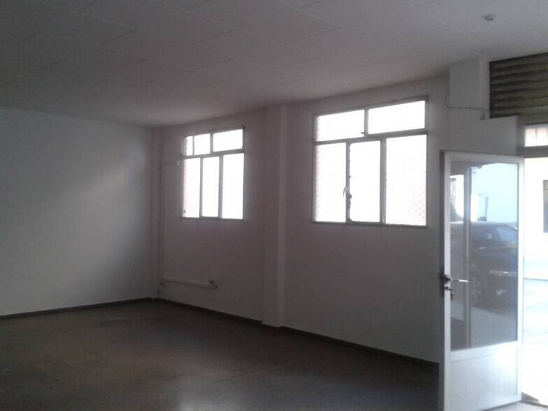 Local commercial dans Ontinyent, Valencia à vendre - Photo de l’immeuble – Image 3 sur 4