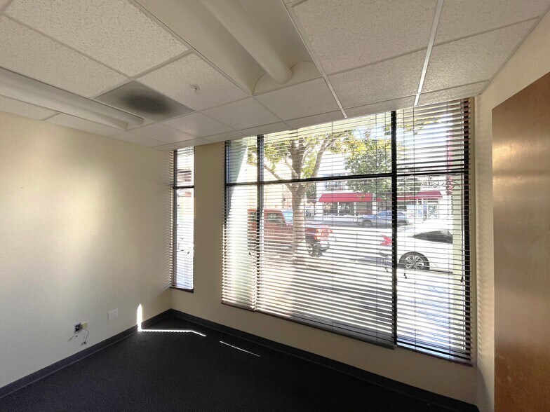 901 Clay St, Oakland, CA à vendre - Photo de l’immeuble – Image 3 sur 4