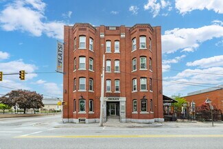 Plus de détails pour 235 Hanover St, Manchester, NH - Logement à vendre