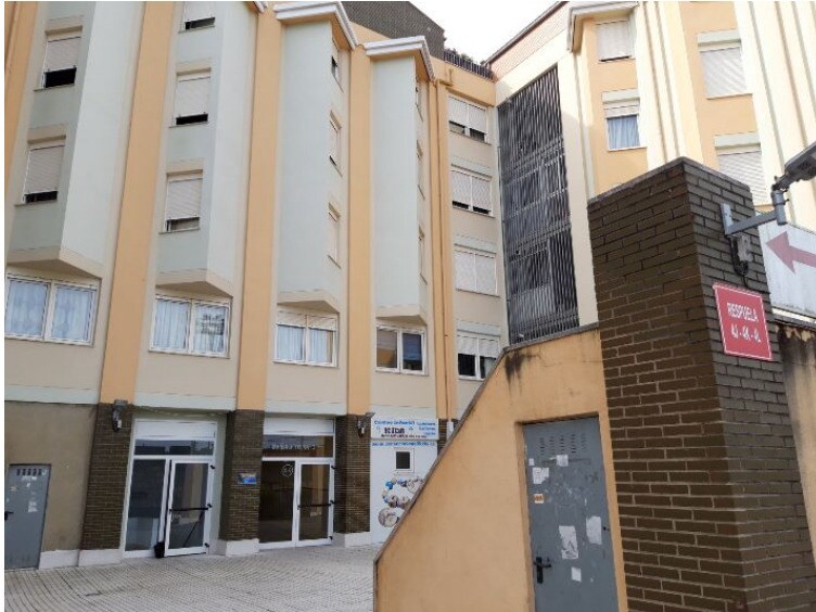 Calle Respuela, Santa Cruz de Bezana, Cantabria à vendre - Photo de l’immeuble – Image 2 sur 27