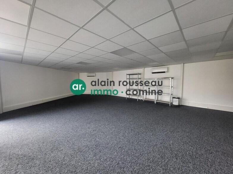Local commercial dans Angers à vendre - Photo de l’immeuble – Image 3 sur 12
