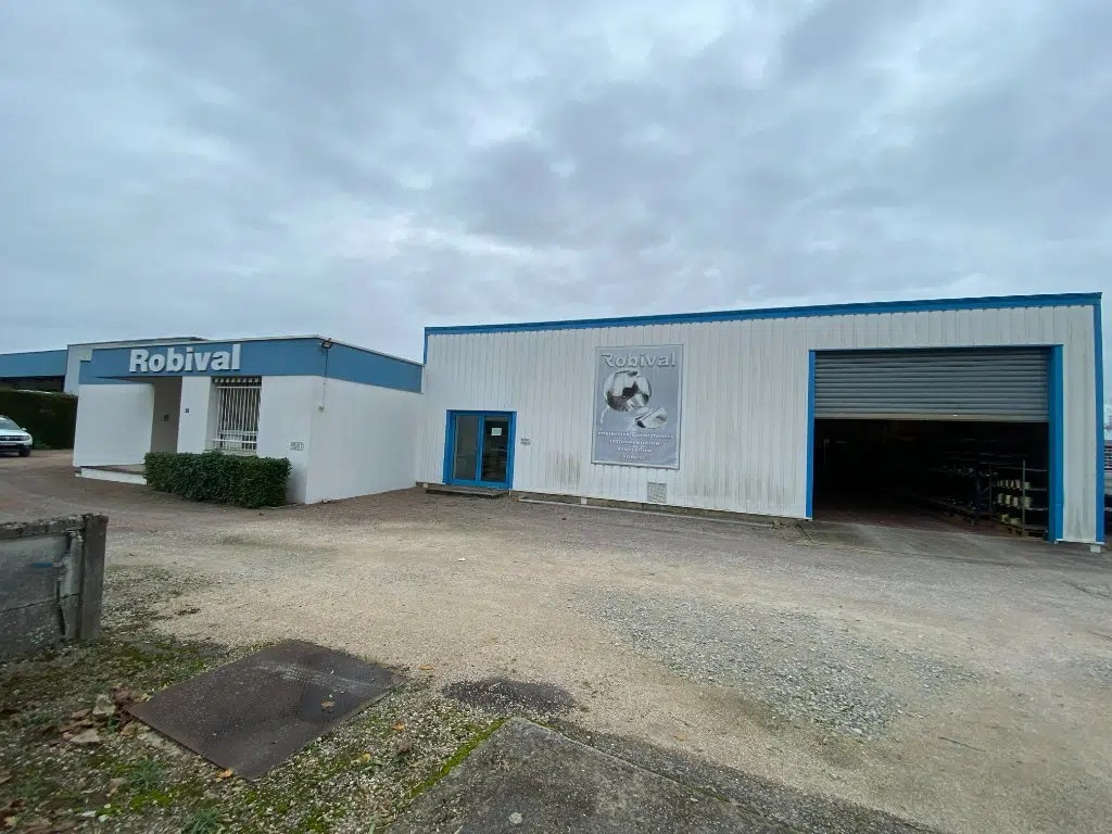 Local d'activités dans Crissey à vendre Photo de l’immeuble– Image 1 sur 11