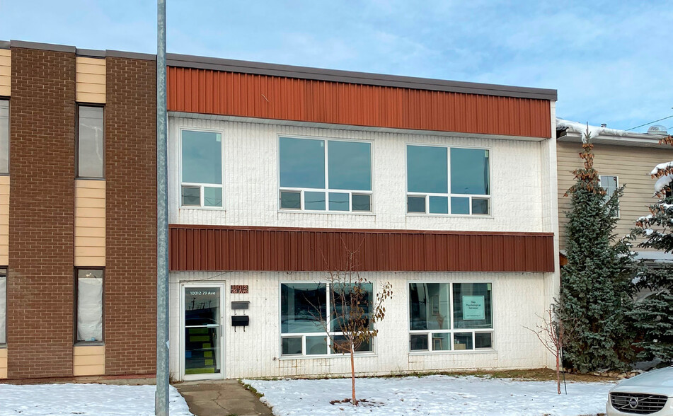 10010 79 Av NW, Edmonton, AB à vendre - Photo de l’immeuble – Image 1 sur 10