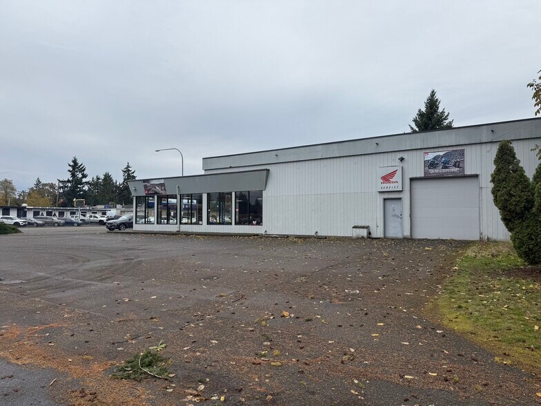 16002 Pacific Ave S, Spanaway, WA à vendre - Photo de l’immeuble – Image 3 sur 31