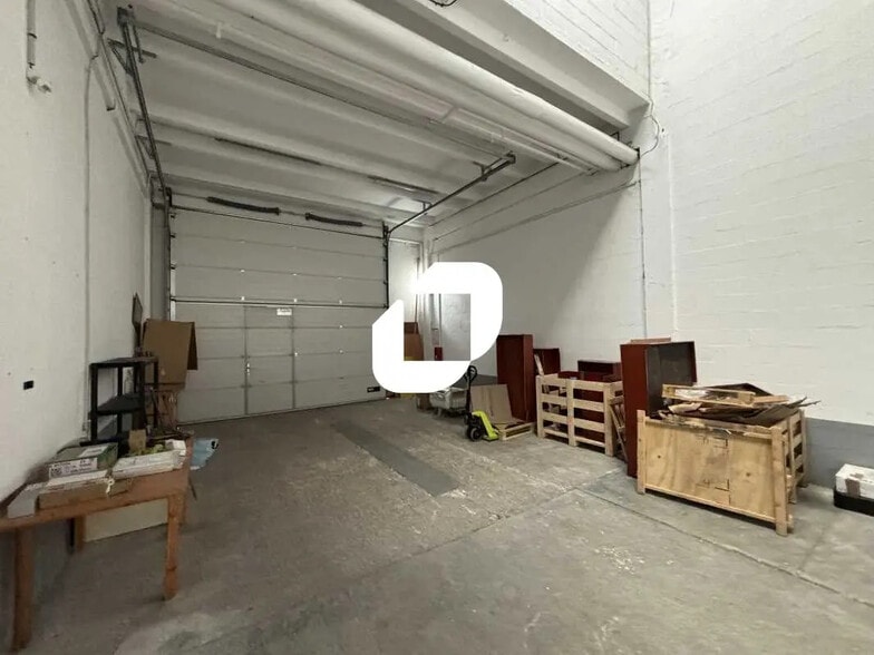 6 Rue Du Cantal, Lisses à louer - Photo de l’immeuble – Image 3 sur 10