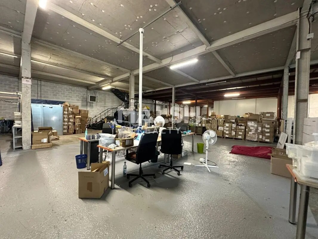 Bureau dans Caluire-et-Cuire à louer Photo intérieure– Image 1 sur 19