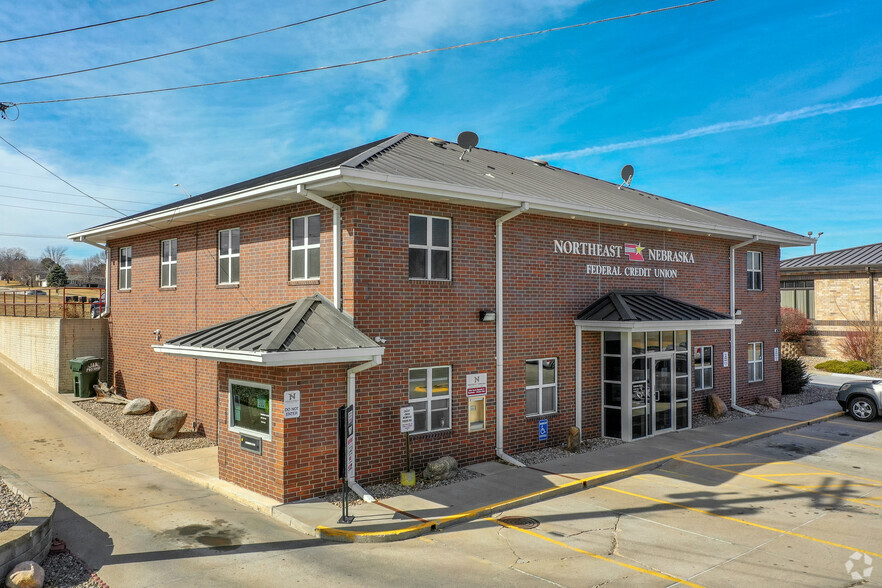 1306 N 13th St, Norfolk, NE à vendre - Photo de l’immeuble – Image 2 sur 5