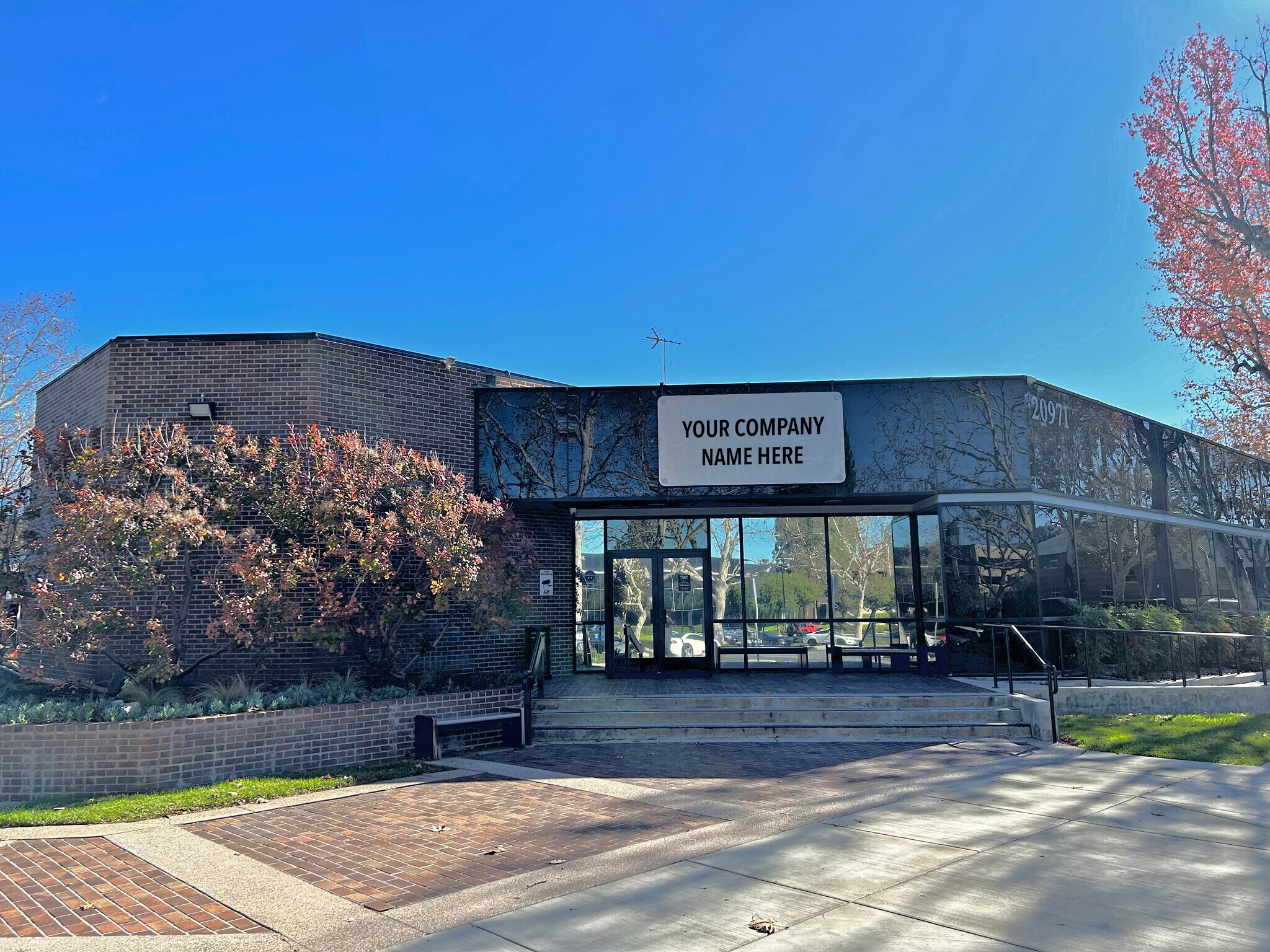 20971 Warner Center Ln, Woodland Hills, CA à vendre Photo principale– Image 1 sur 11