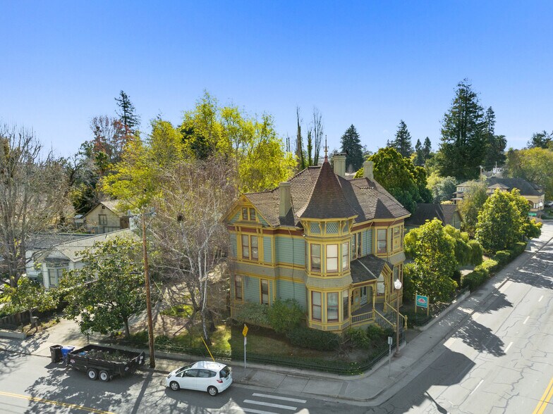603 Mission St, Santa Cruz, CA à vendre - Photo de l’immeuble – Image 3 sur 82